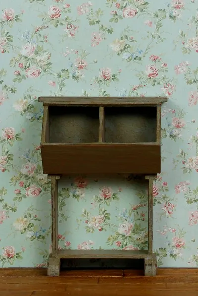 CL 08 Mueble Con Dos Compartimentos