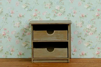 CL 10 Mueble Bajo Estrecho Con Cajones